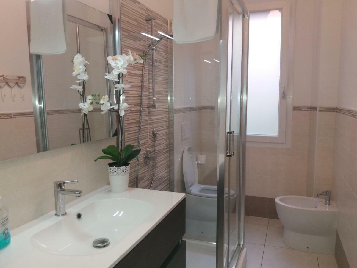 Depandance Machiavelli Villa Cagliari Luaran gambar